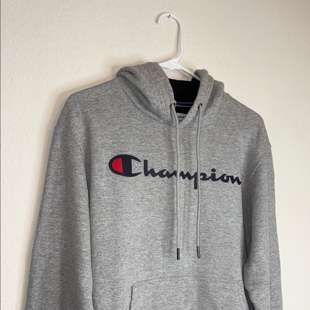 Champion Gray Sweatshirt Classic Style Men’s Size Small